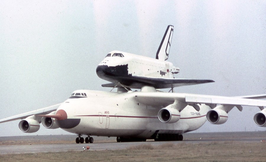 АН-124 Буран