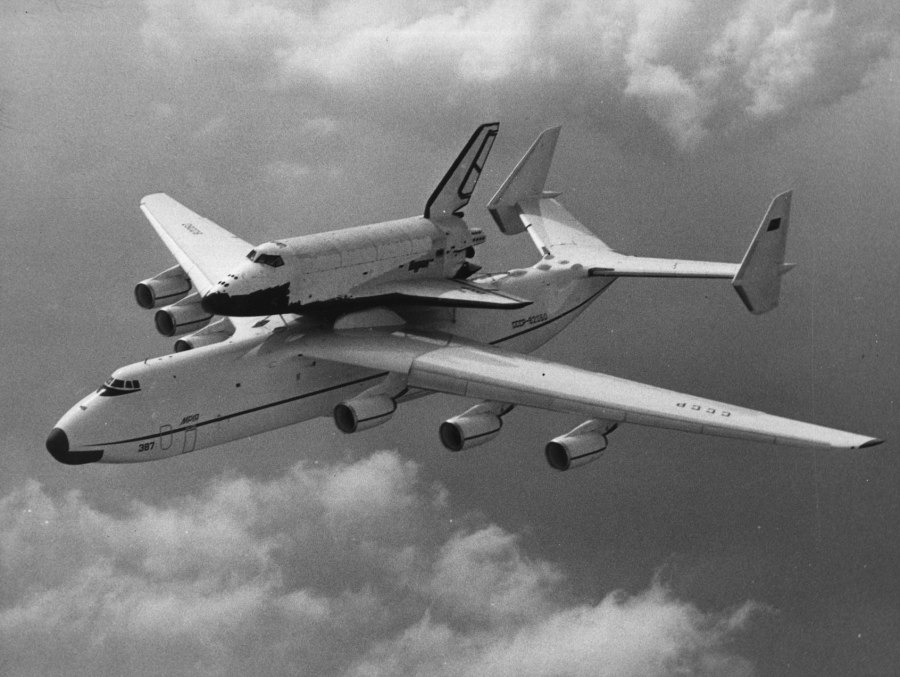 АН-225 Мрия