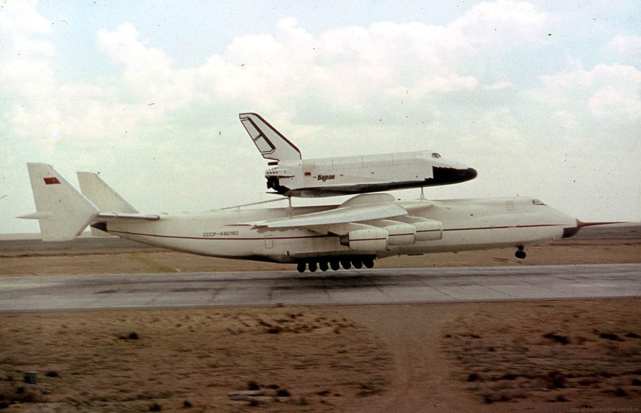 Модель Буран и АН 225
