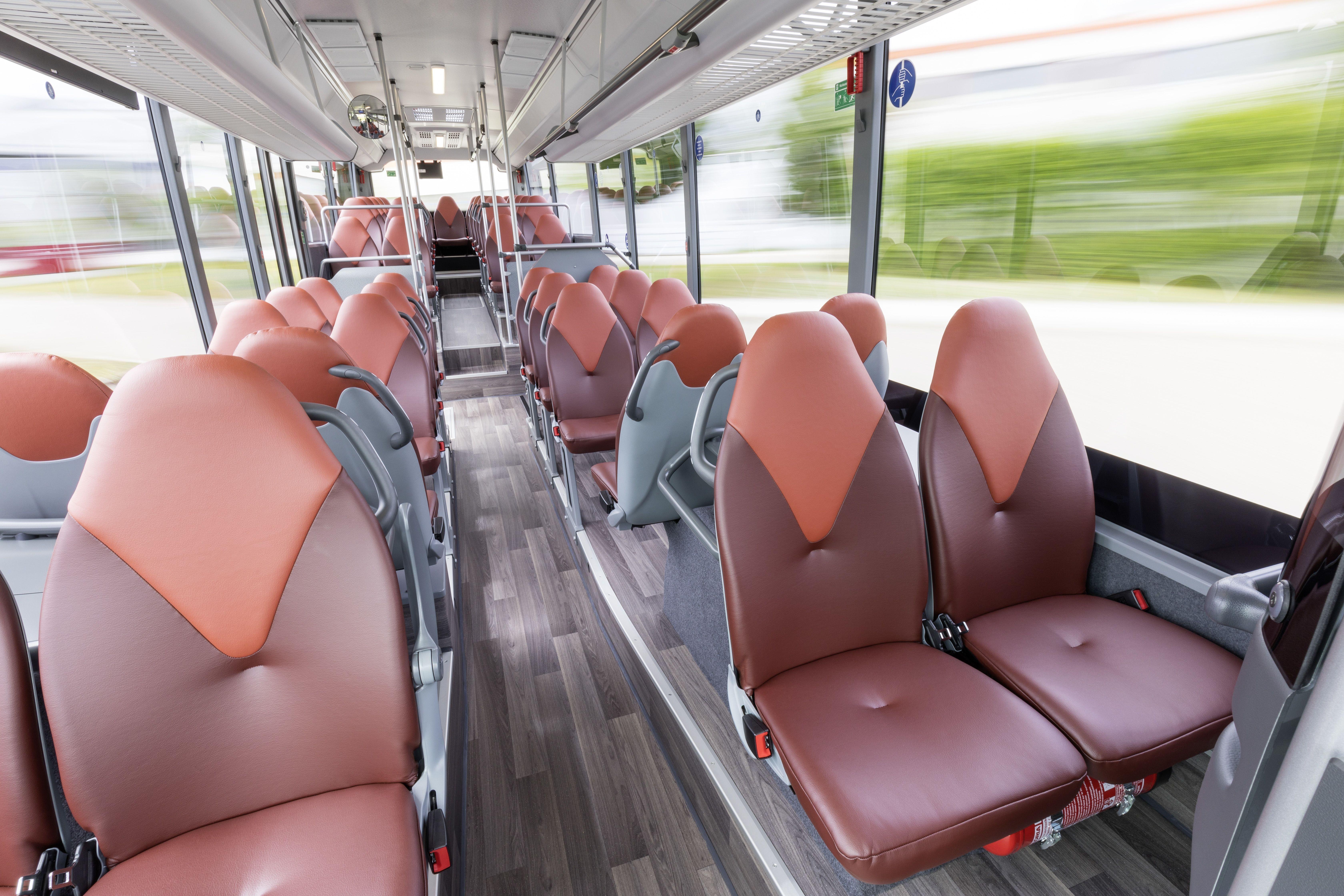 setra s 415 le business