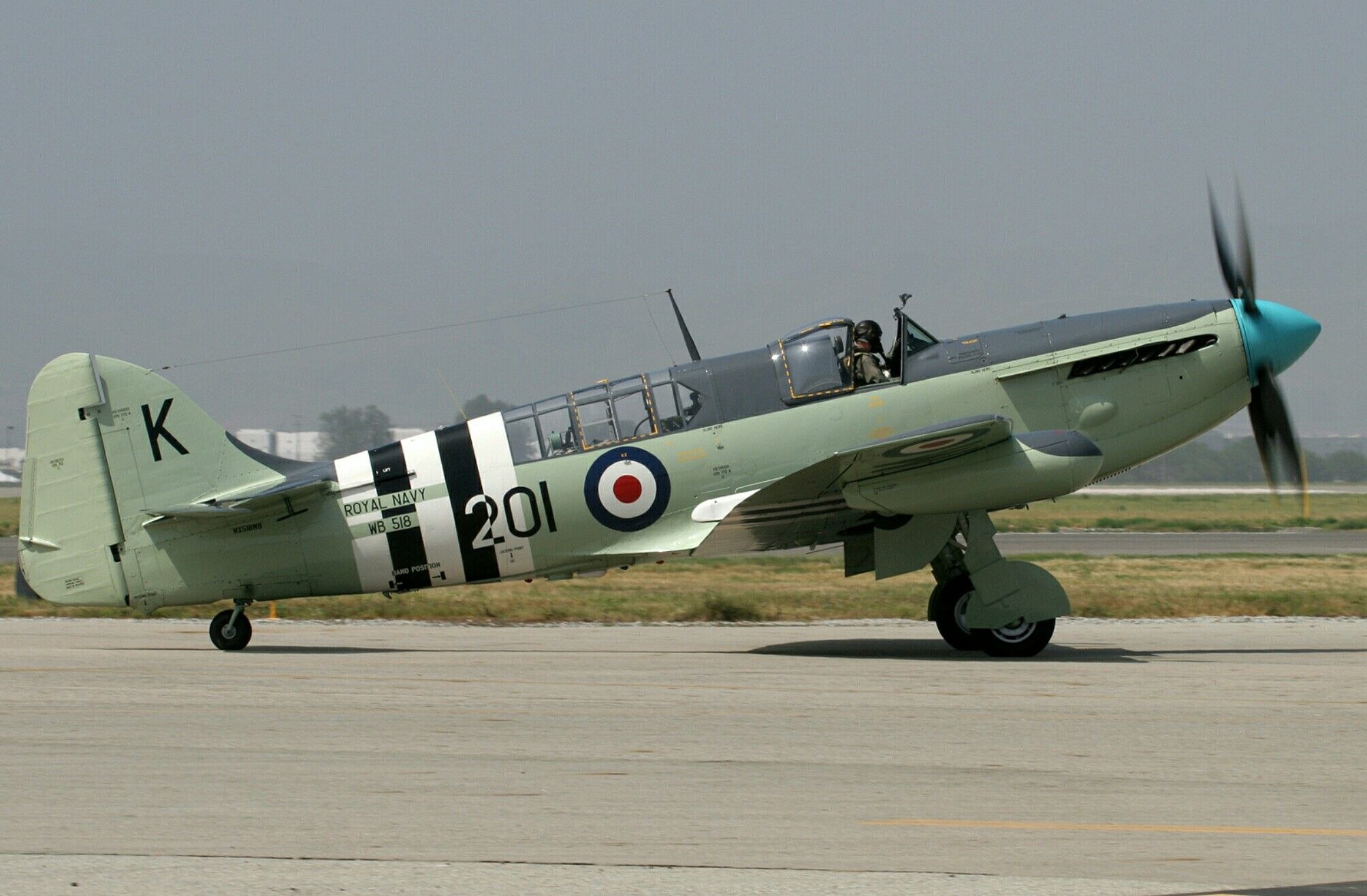 Ас мк 6. Fairey Firefly самолет. Fairey Firefly. Firefly самолет. Fairey Firefly военные фото.