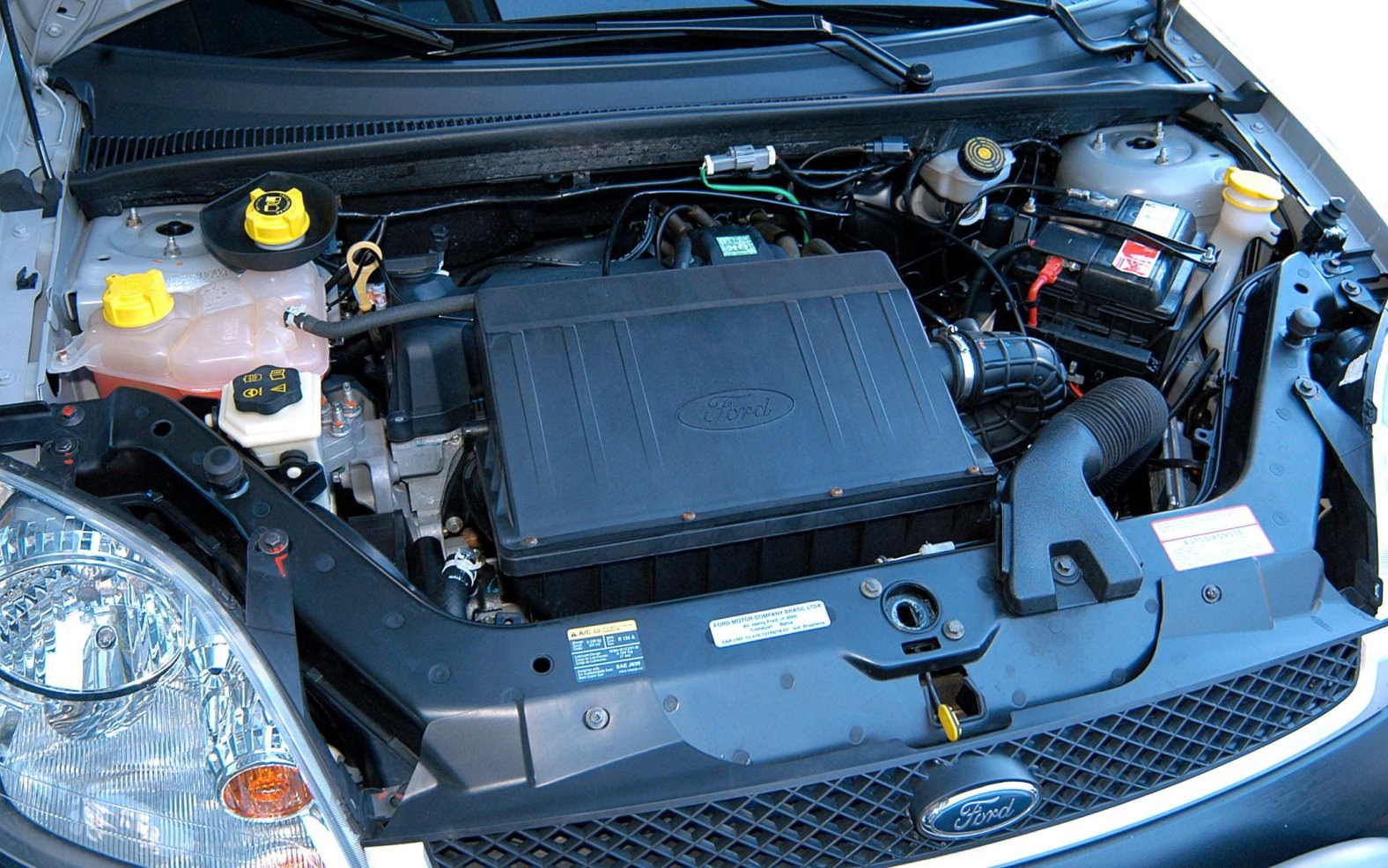 Форд фиеста под капотом - фото и картинки на рабочий стол