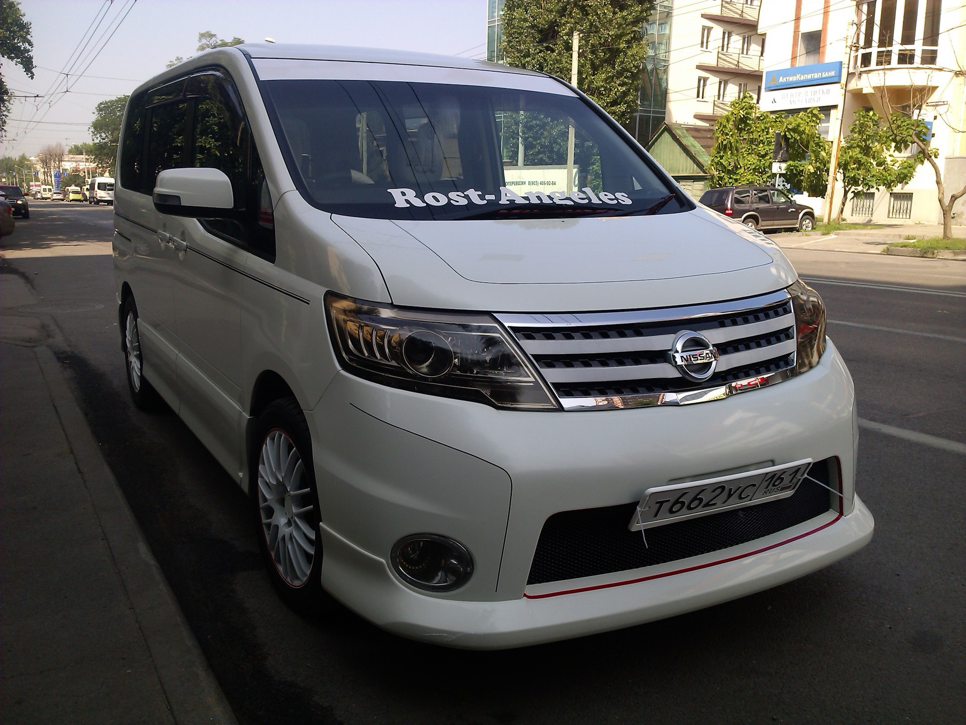 Серена с25. Ниссан Серена с25. Nissan Serena c25. Ниссан Серена 25 кузов. Обвес Ниссан Серена с25.