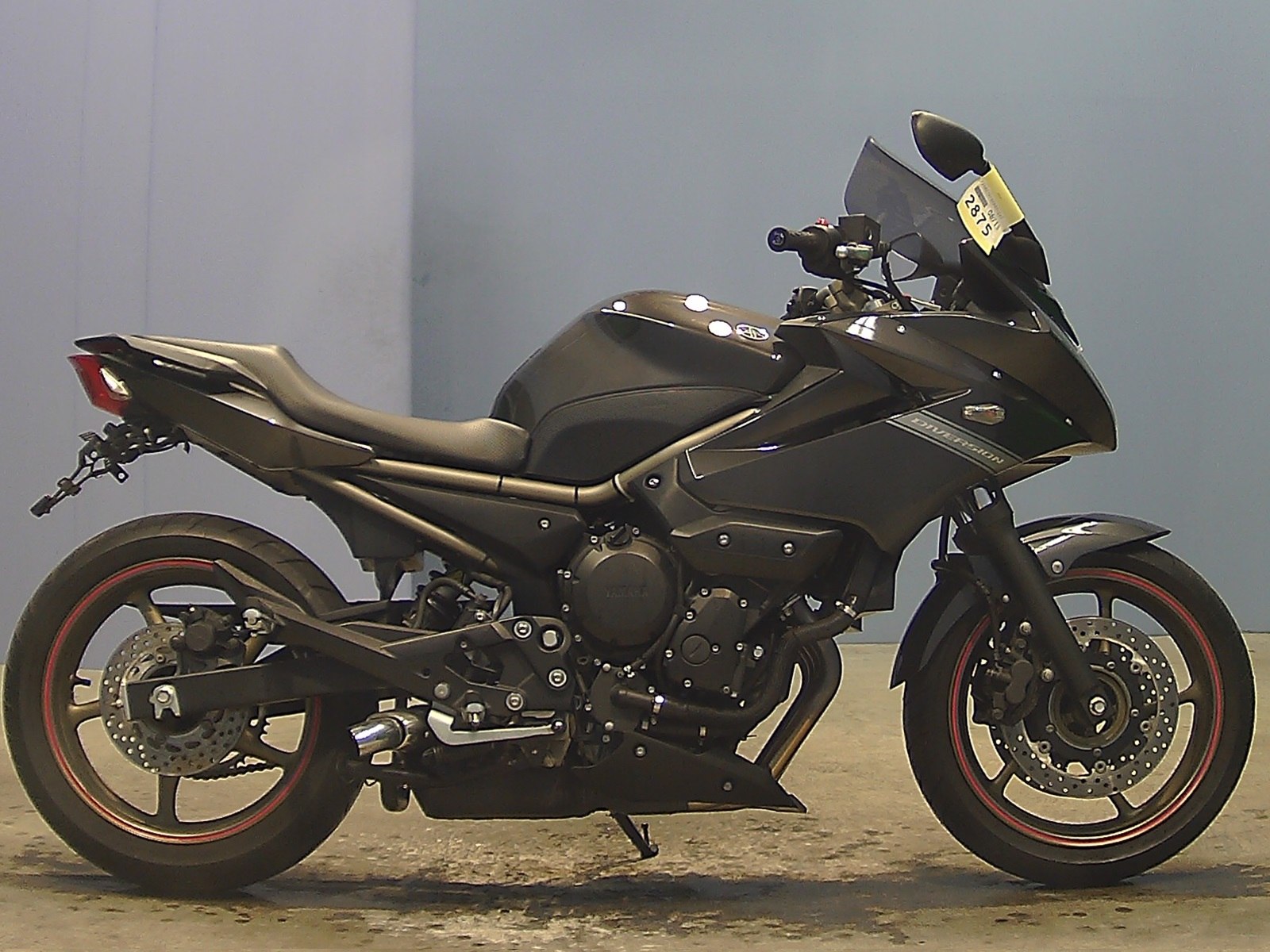 Мотоцикл ямаха 600 кубов. Yamaha xj6 diversion 2009. Yamaha xj600s diversion. Yamaha xj6 diversion. Ямаха XJ 600 диверсия.