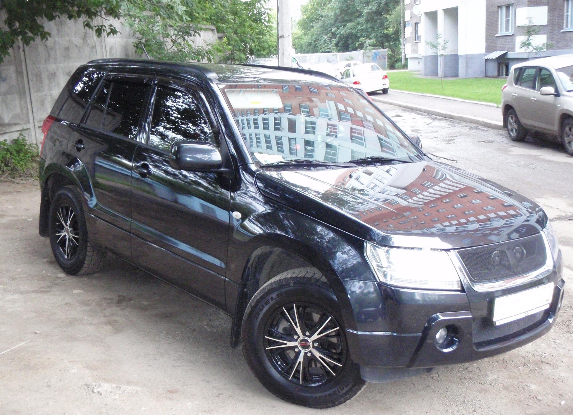 Suzuki Grand Vitara Wheels