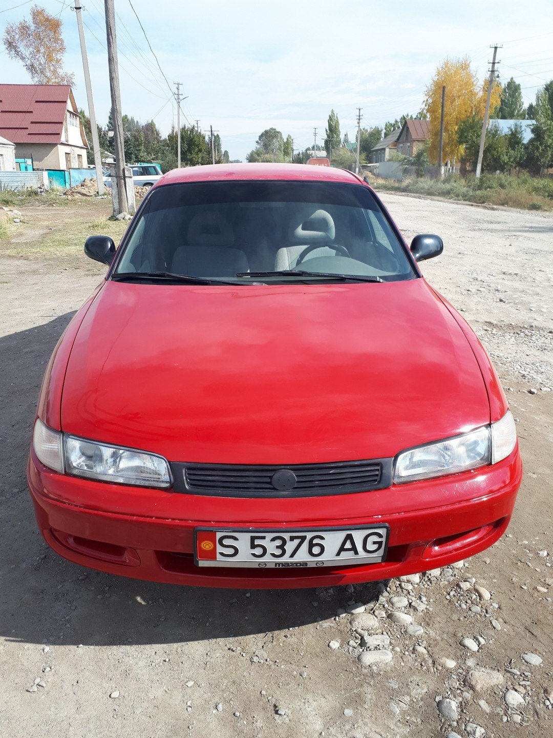 Мазда кронос. Мазда Кронос седан 1992. Мазда седан 1992. Mazda Cronos 1992 год. Мазда 1500 1992.