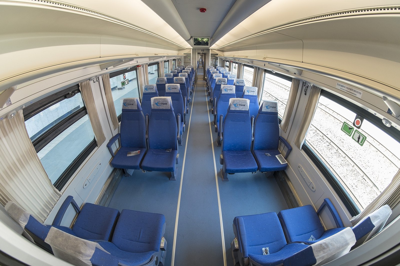 Как выглядит поезд ласточка внутри фото сидячий вагон
