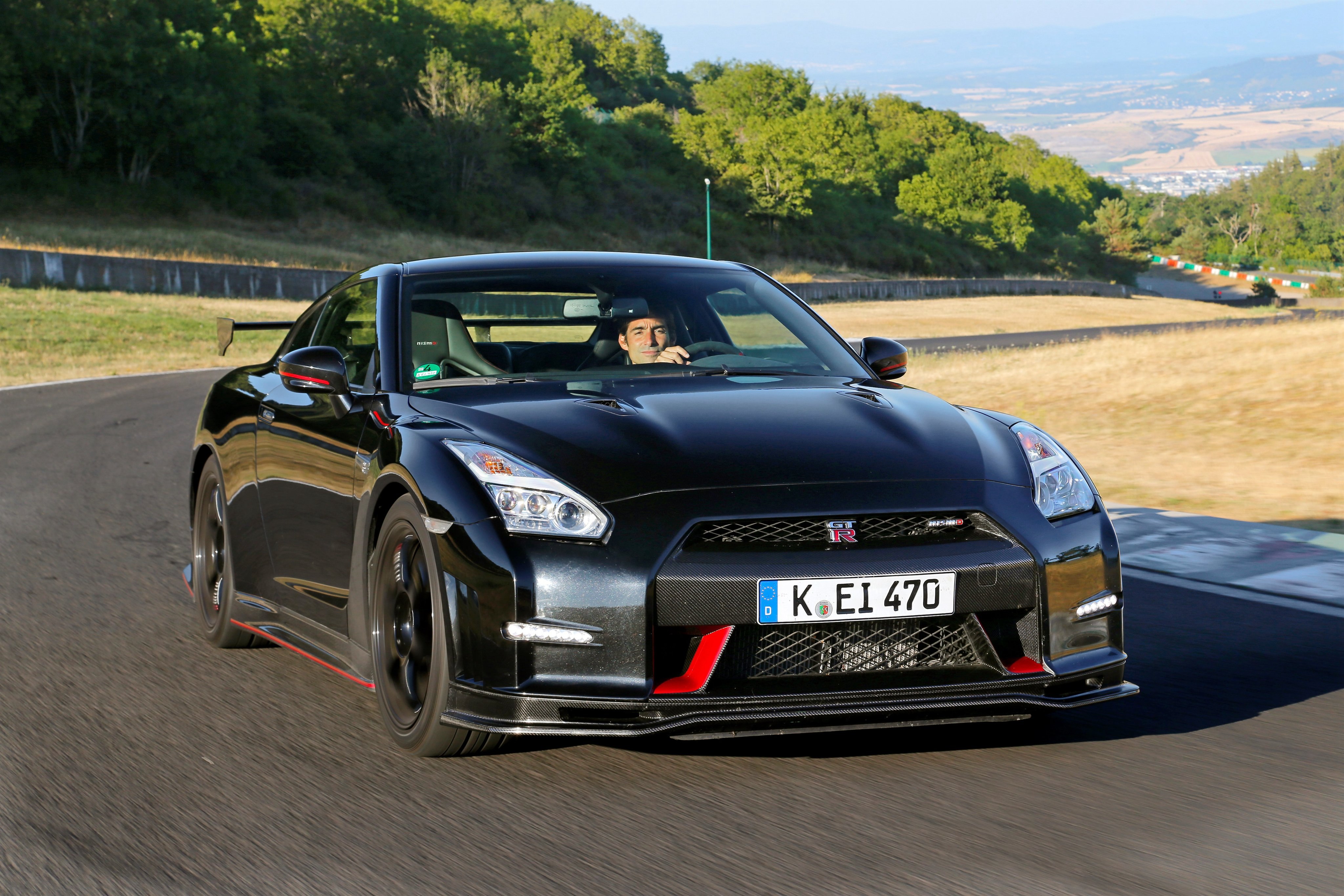 Nissan gt r r35 Winter