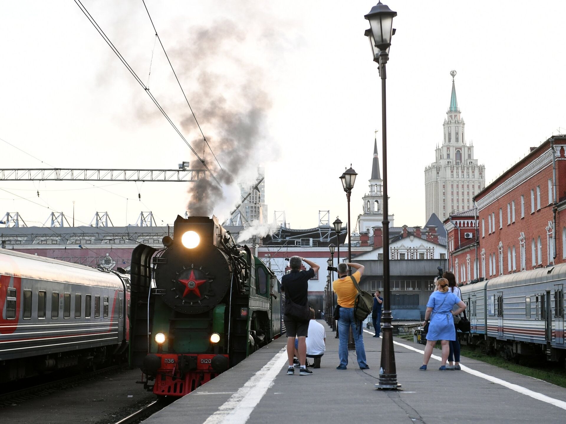 Казанский вокзал поезд москва казань