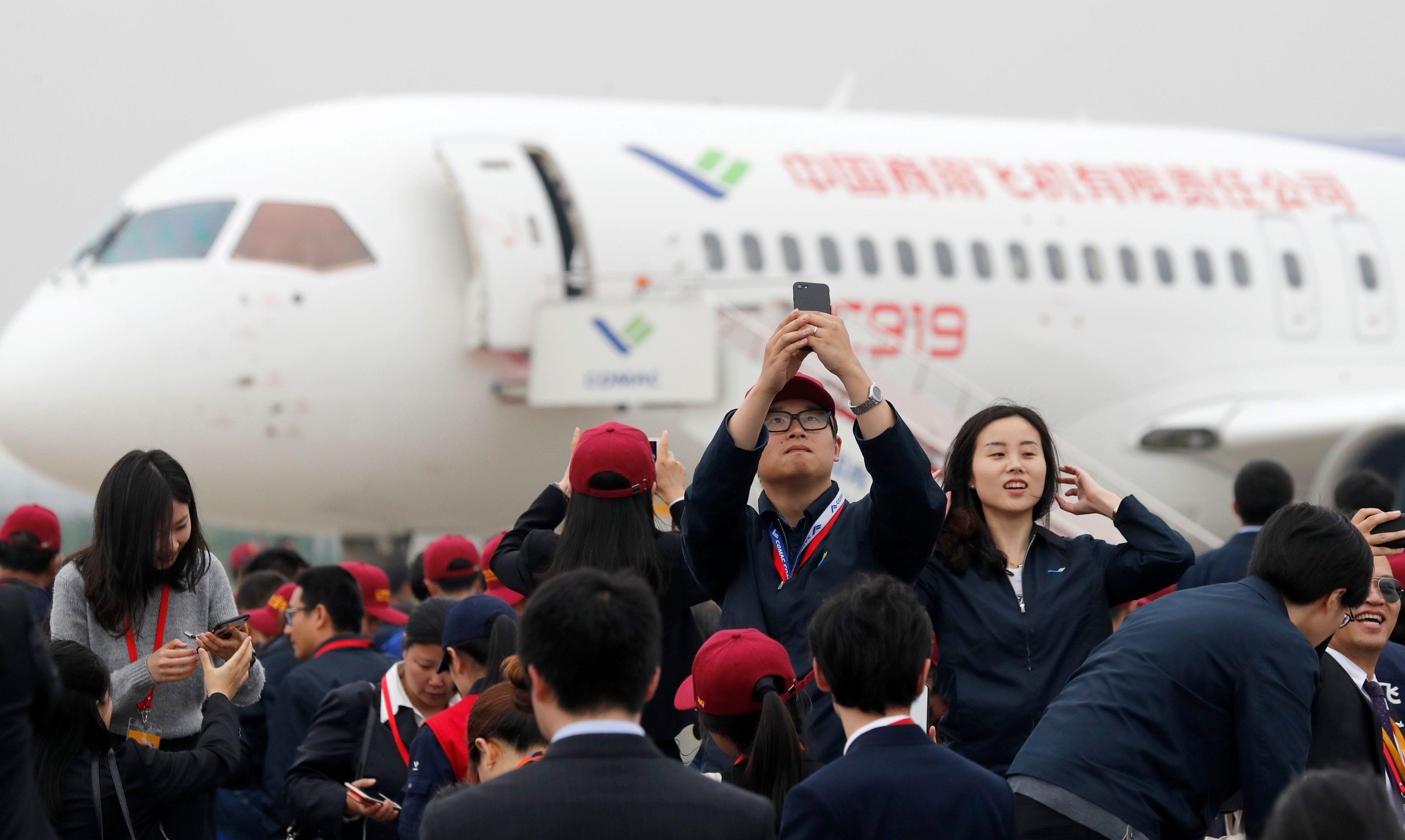 Отправители китай. Пассажирский самолет с919. Comac 929. Китайские самолеты. Китайские самолеты пассажирские.