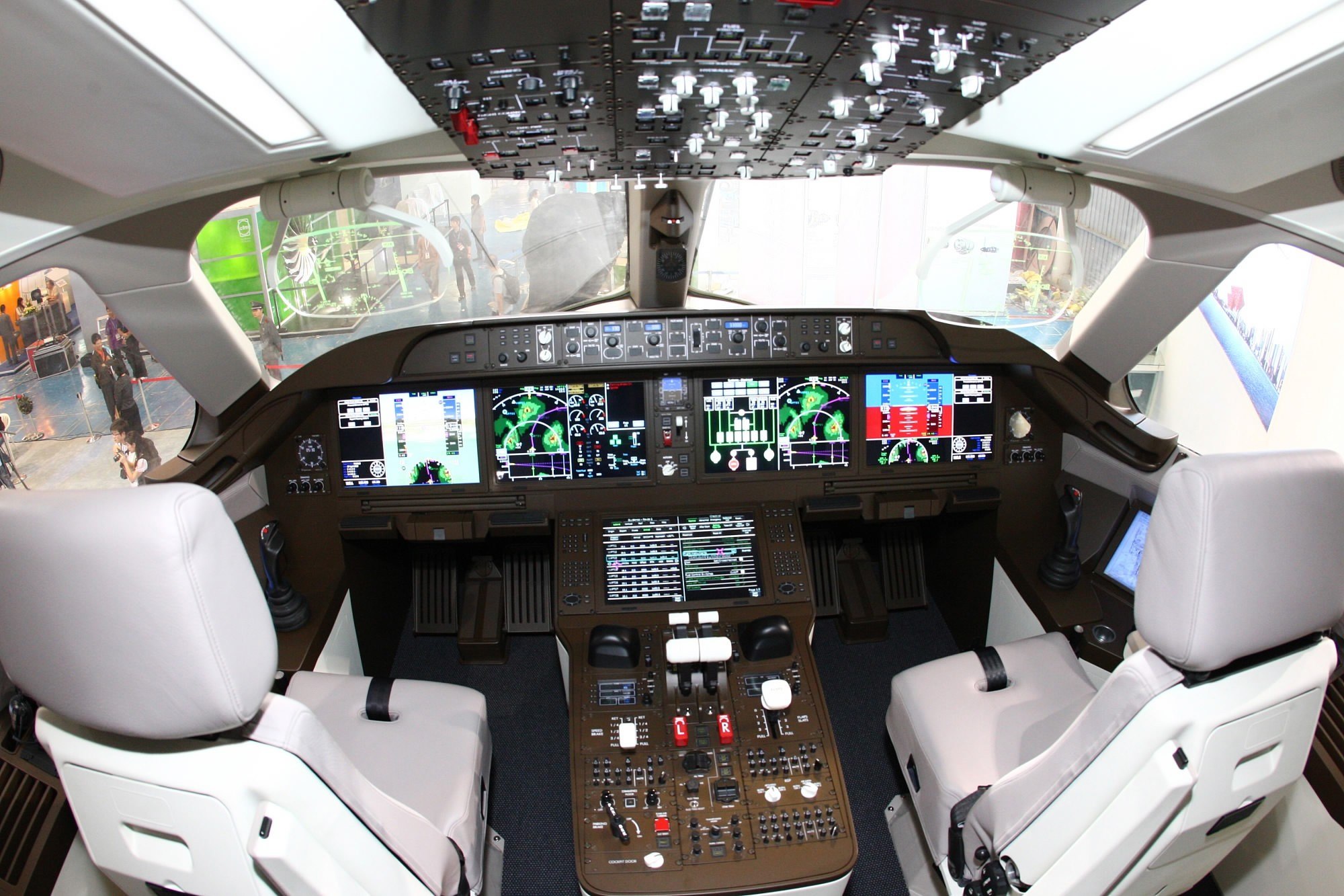 C 919. Комак 919. Comac c919 Cockpit. Comac c919 кокпит. C919 пассажирский самолёт.