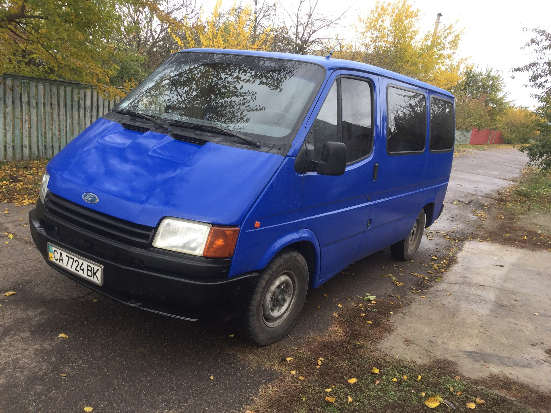 Форд транзит 1990. Ford Transit 1990. Ford Transit 1990 2.5. Форд Транзит 2005 2.5 дизель. Форд Транзит 2005 2.4 дизель.