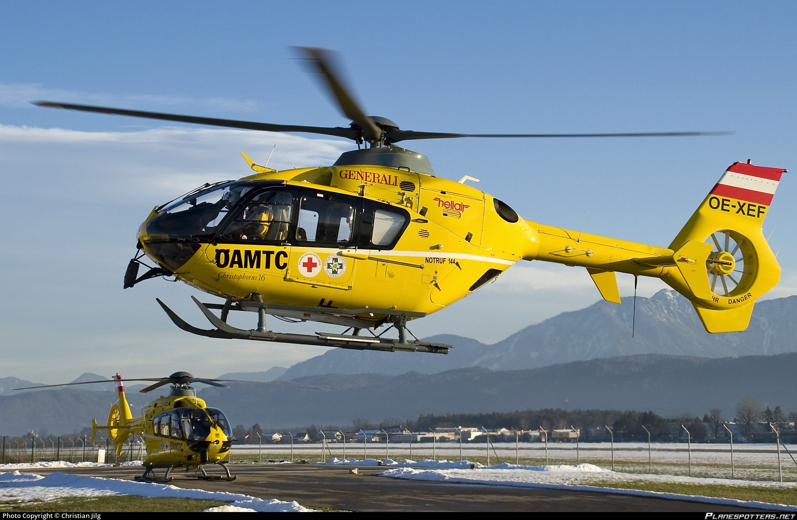 Pppe 135. Eurocopter ec135. Ec135p3 h. Баллонеты EC-135. Eurocopter ec135 первый выпуск.