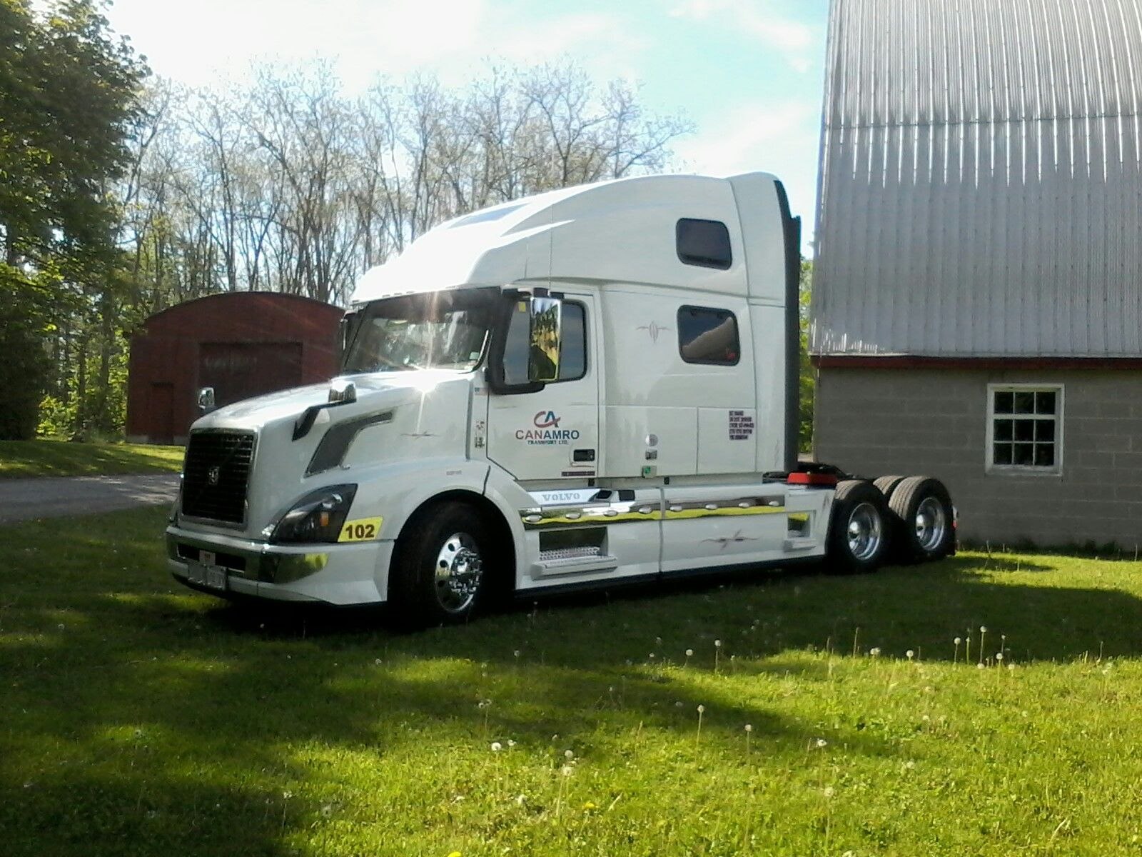 Грузовик Volvo VNL 780