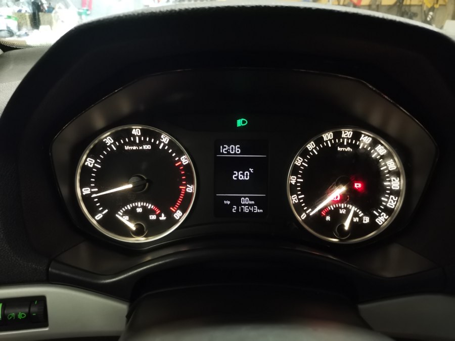 Щиток приборов Шкода Октавия а5