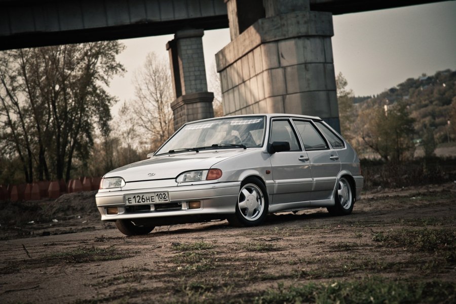 Lada (ВАЗ) 2114