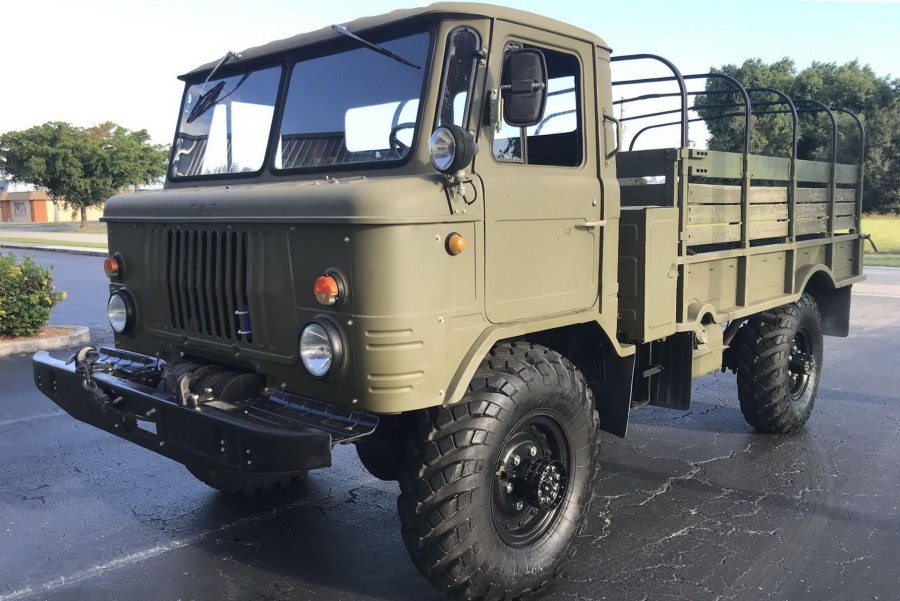 Военный грузовик ГАЗ 66