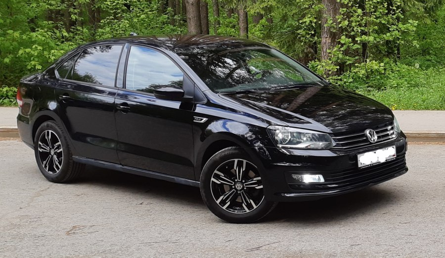 VW Polo sedan r16