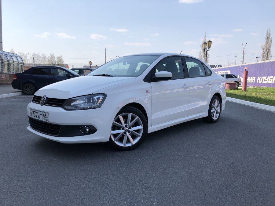 Volkswagen Polo sedan r16