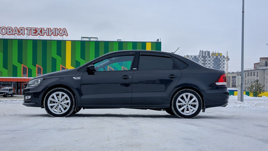 Volkswagen Polo sedan r16