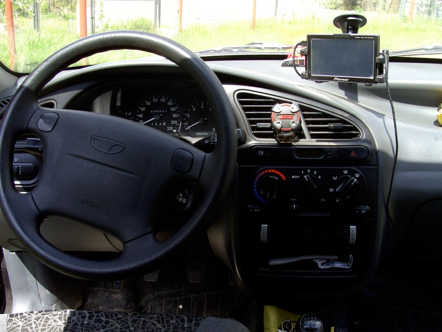 Daewoo lanos салон