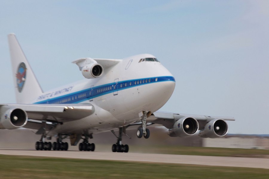 Самолёт Боинг 747