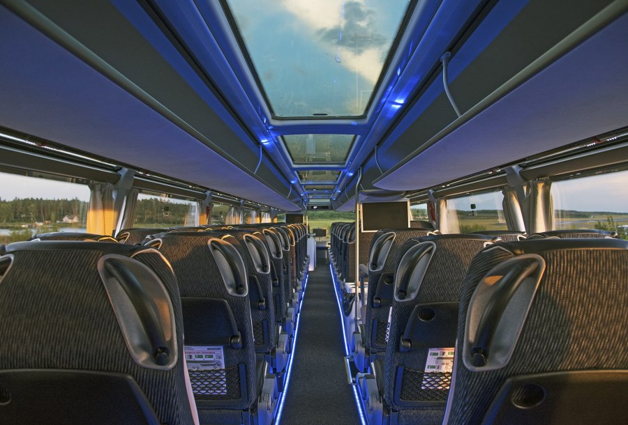 Автобус Neoplan Skyliner салон