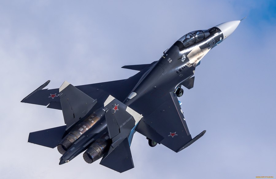 Военные самолёты Су 30