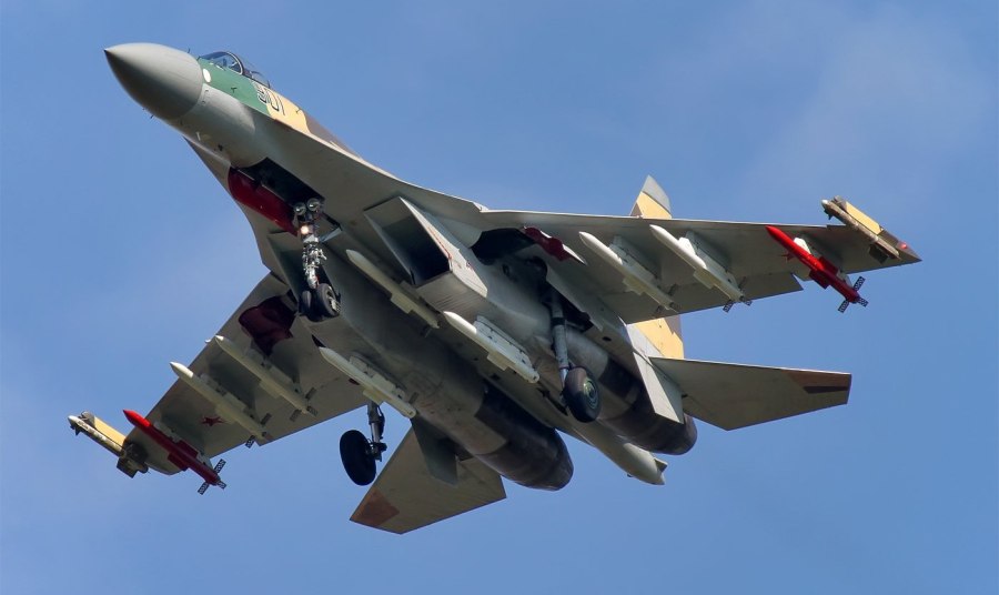 Самолеты ВВС России Су 35