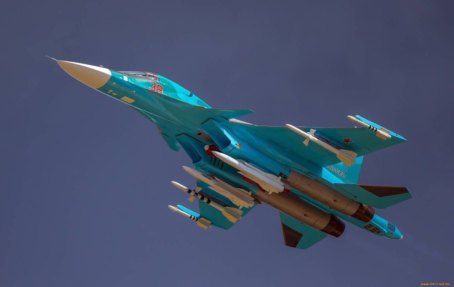 Фронтовой бомбардировщик Су-34