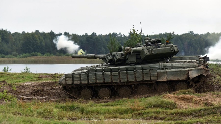 Танк т-82уд