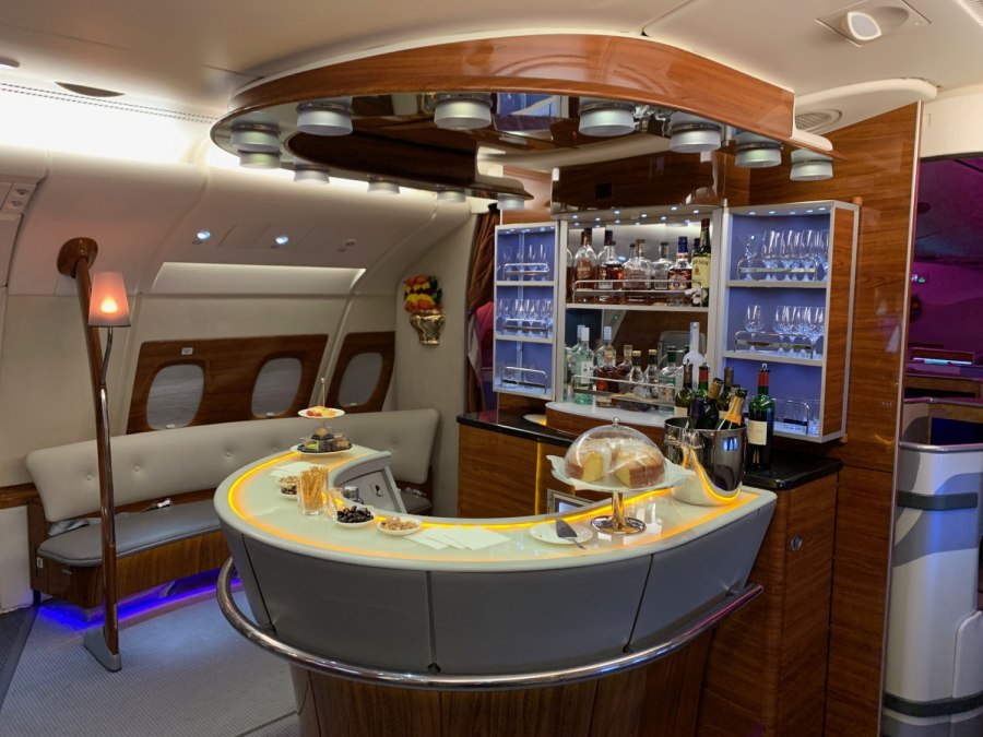 Airbus a380 салон первого класса