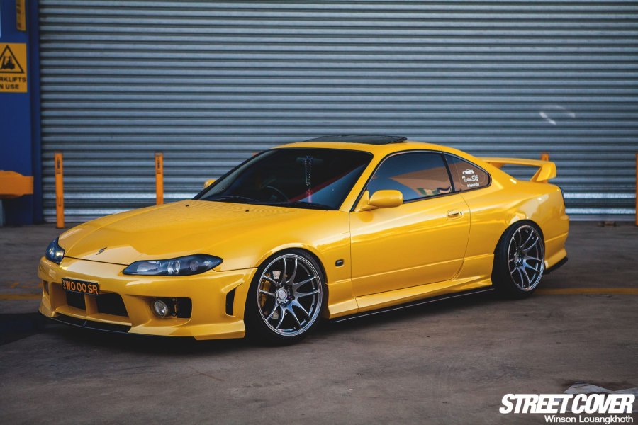 Nissan Silvia s15 желтая