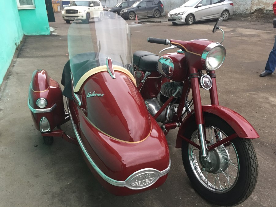 Мотоциклы Ява 350 старуха