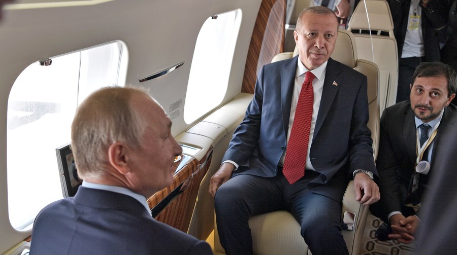 Борт номер 1 президента США салон
