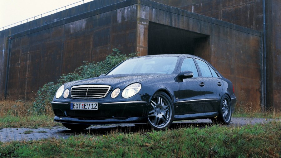 Mercedes-Benz w211