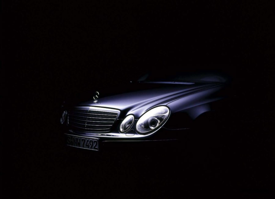 Mercedes Benz w211 для фона