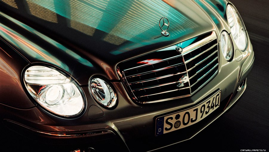 Mercedes-Benz w211 2015