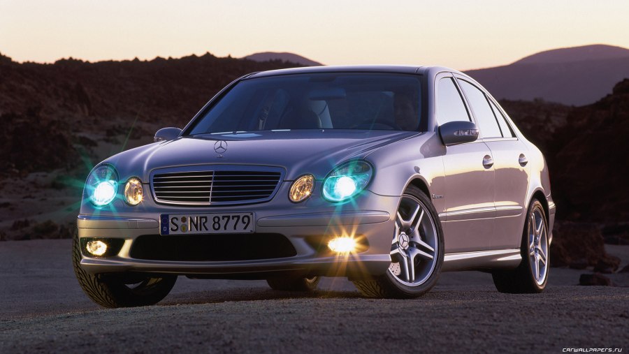Mercedes Benz e55 AMG w211