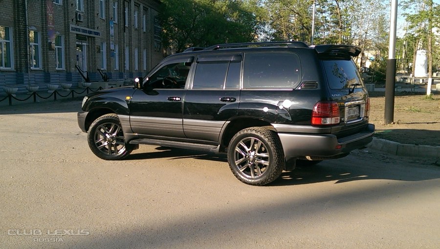 Lexus LX 2007