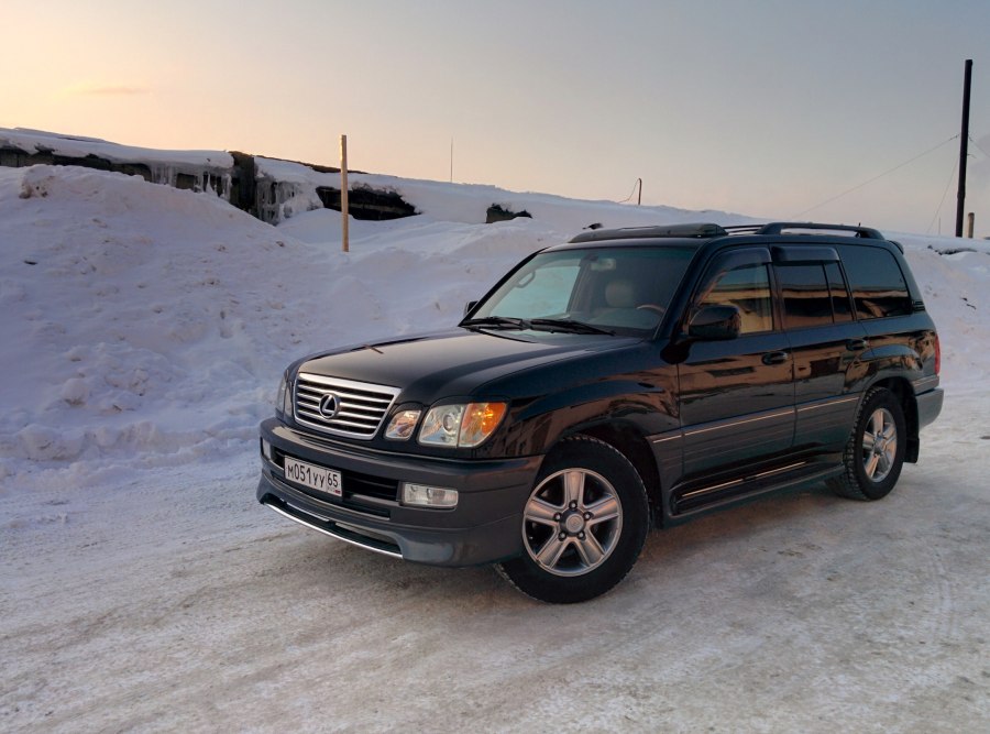 Губа на Лексус lx470