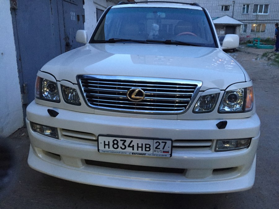 Lexus ЛХ 470