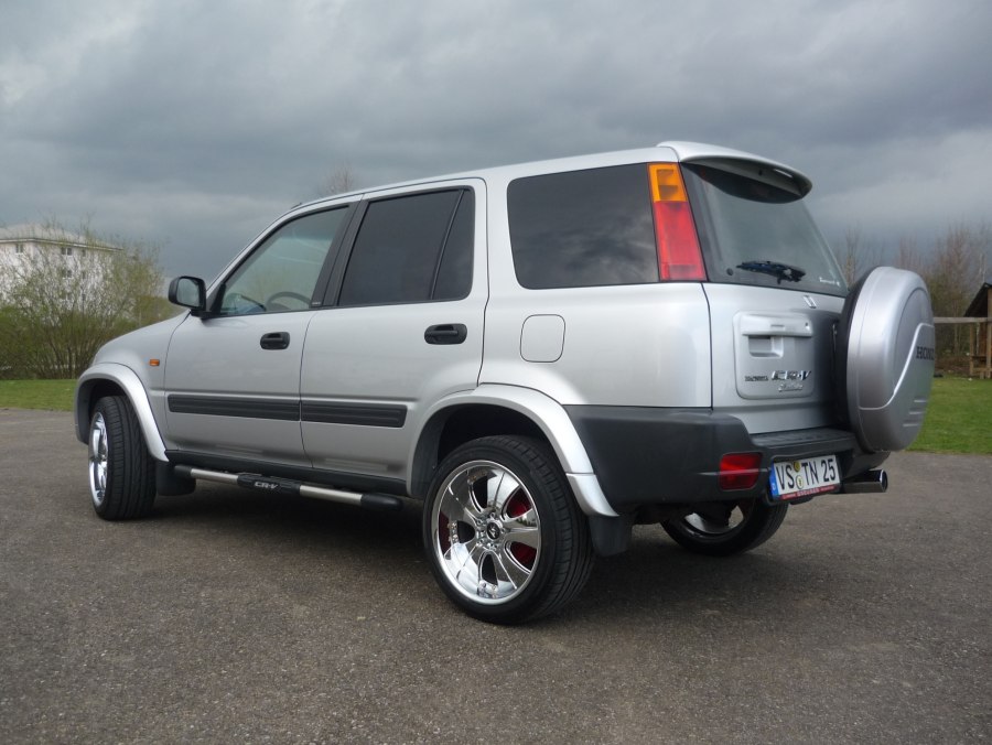 Honda CRV красная 2000