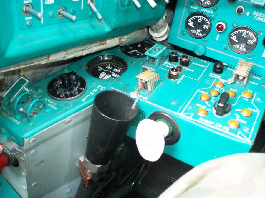 Ту-22 кабина