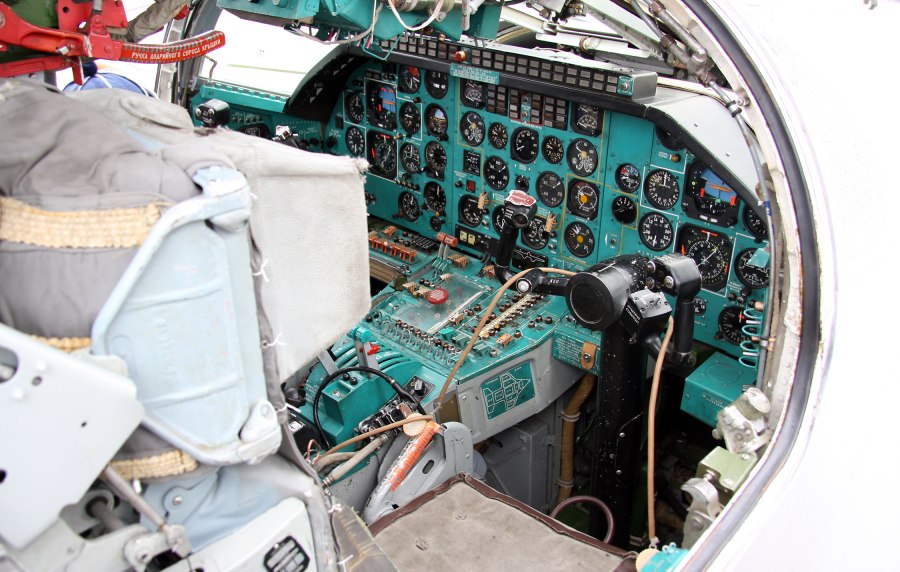Ту-160м кабина