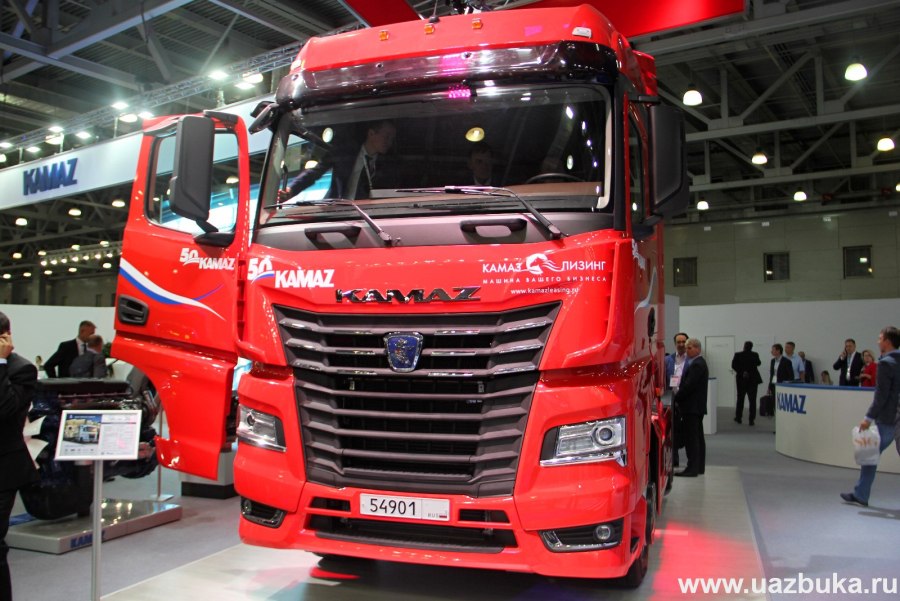 КАМАЗ 5490 салон