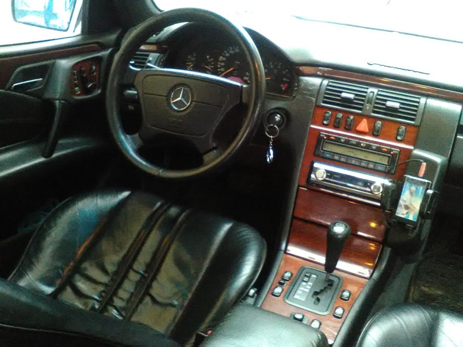 Mercedes-Benz w210 салон