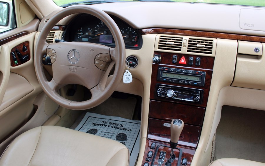 Салон e class w210 2001