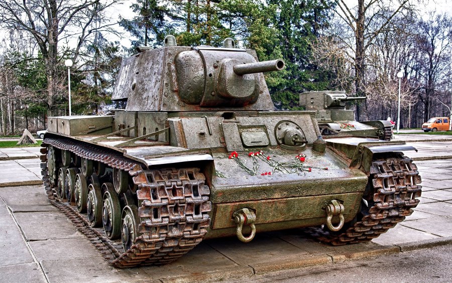 Тяжелый танк кв-1с