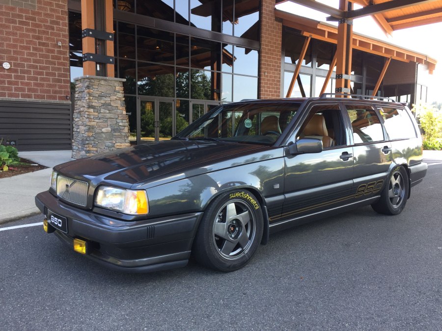 940 Volvo Gold Wheels
